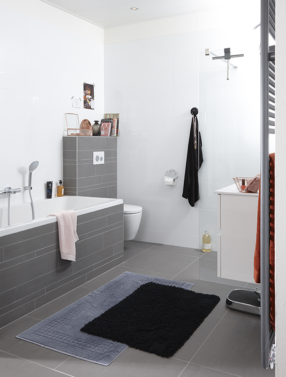 Baden+ moderne badkamer voor het hele gezin! 