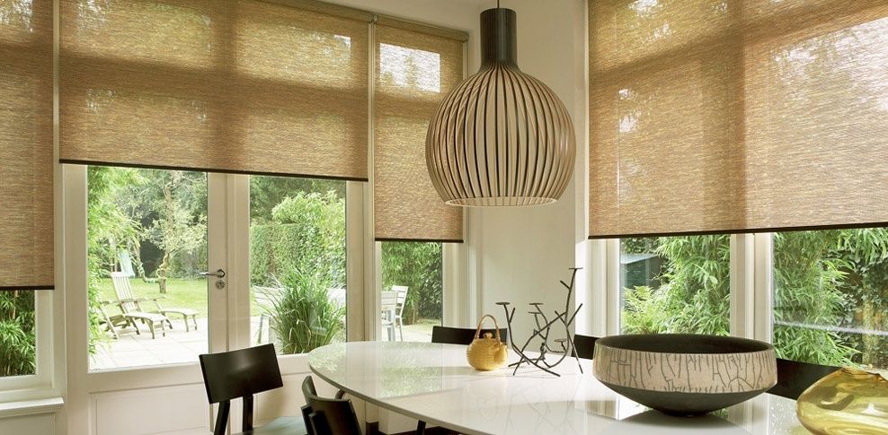 Inspiratie voor zonwering in de woonkamer #zonwering #rolgordijnen #blinds