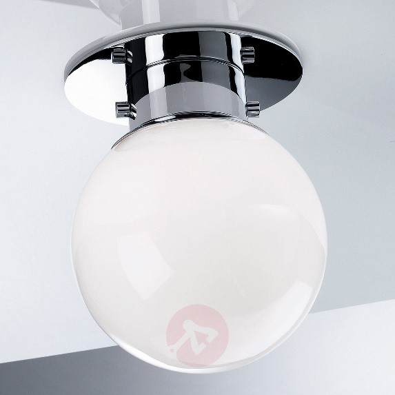 Plafondlamp voor de badkamer #verlichting #badkamer #badkamerverlichting