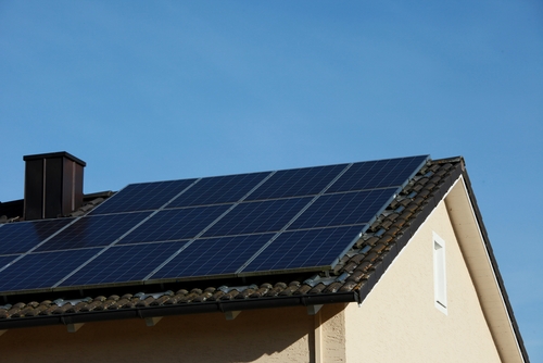 Is jouw dak geschikt voor zonnepanelen #zonnepanelen #wonen #duurzaamwonen