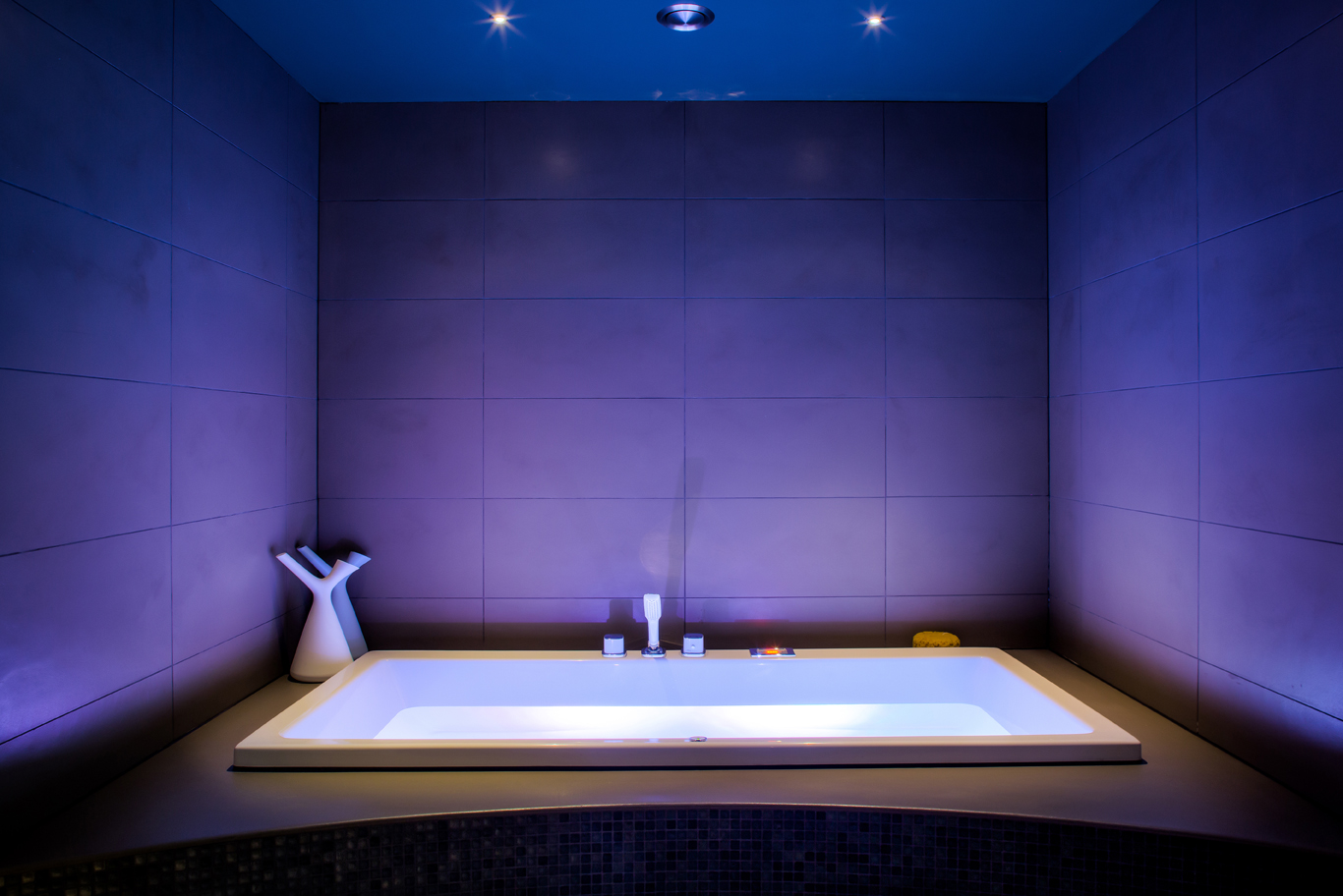 Cleopatra whirlpool Wellness Experience Center