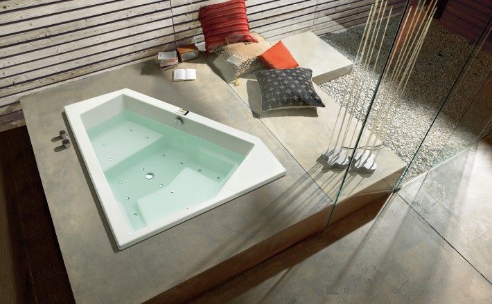 Cleopatra LuxusLine whirlpool en bad