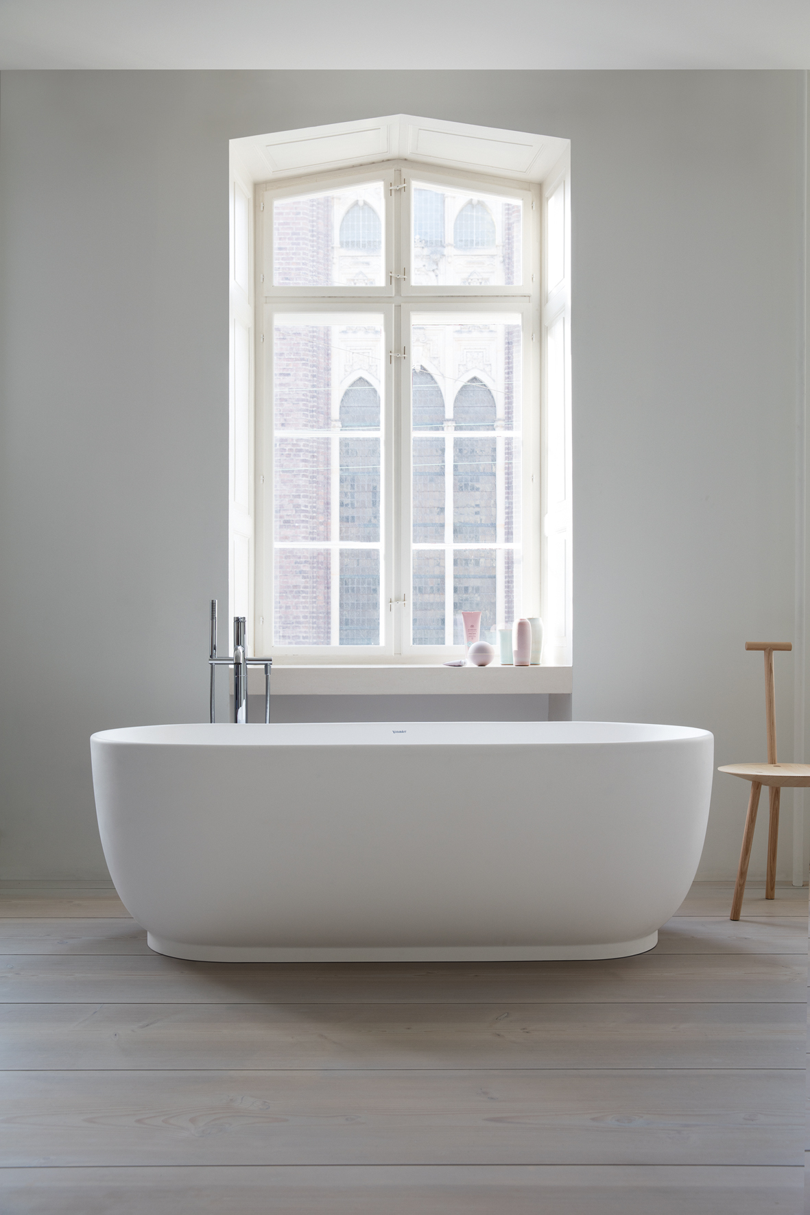 Vrijstaand bad Luv van Duravit #badkamer #bad #duravit