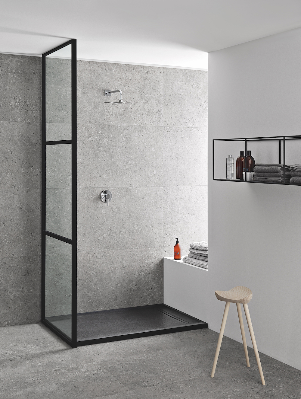 Douche inspiratie. Douchevloer Geberit Sestra. #douche #douchevloer #badkamer #inloopdouche #geberit #sestra
