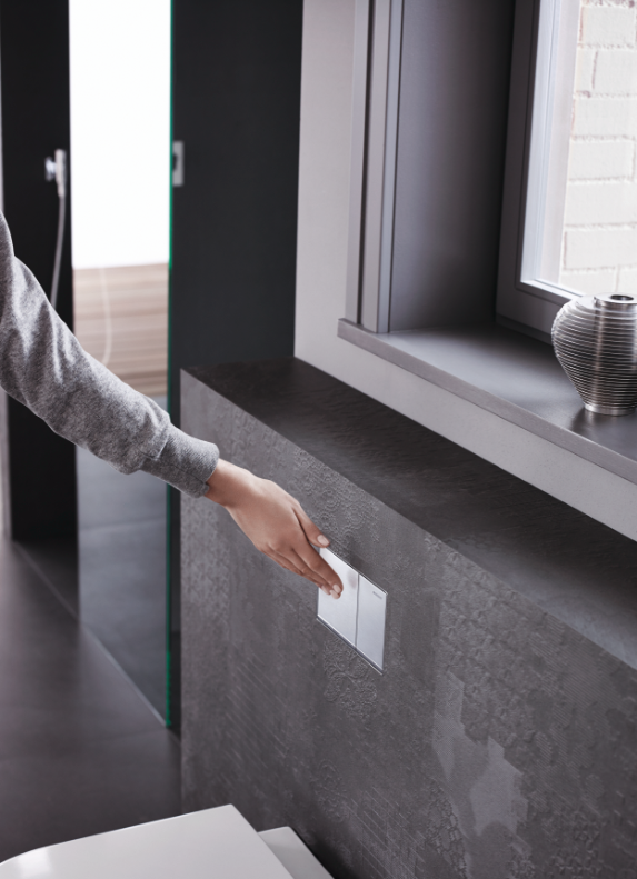 Het flexibele Omega inbouwreservoir van  - UW-badkamer.nl