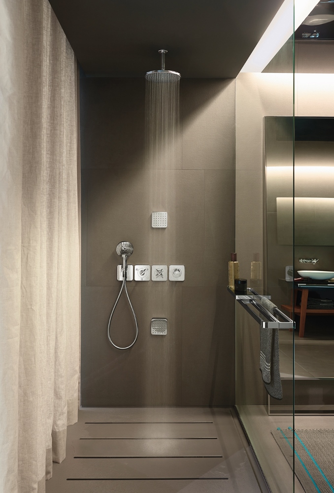 Inloopdouche met luxe doucheset Axor Citterio E via Hansgrohe