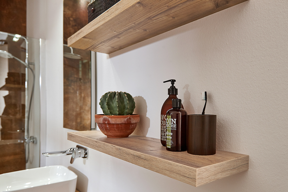 Hedendaags Mooi hout in de badkamer - UW-badkamer.nl MF-54