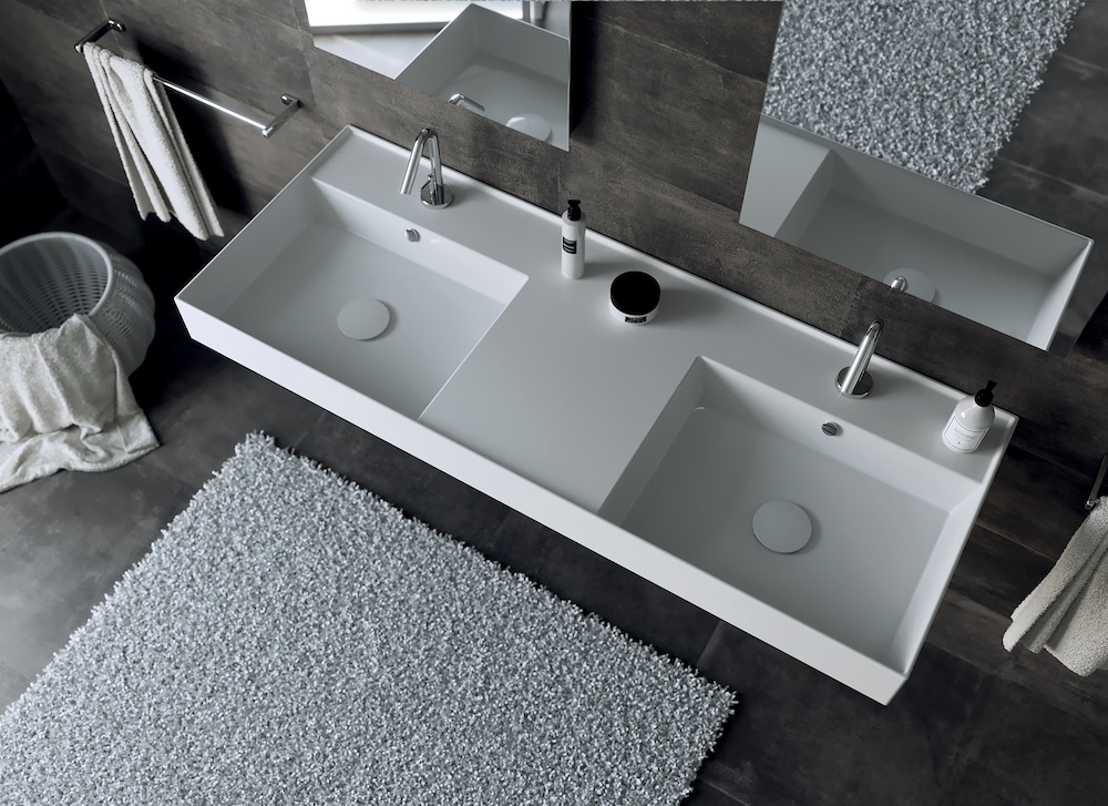 Dubbele wastafel van keramiek. Twenty van Thebalux #badkamer #wastafel #badkamermeubel
