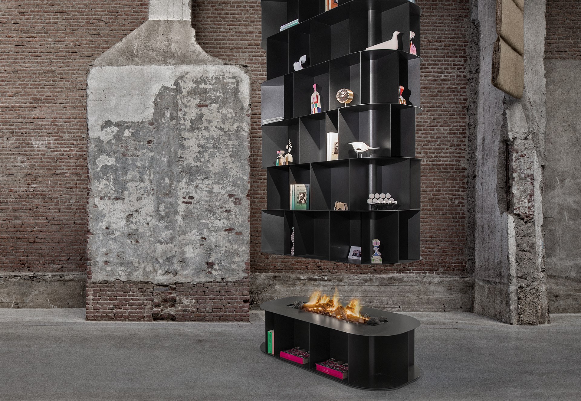 Stoere design haard uit de serie B.Black by Boley - vrijstaand