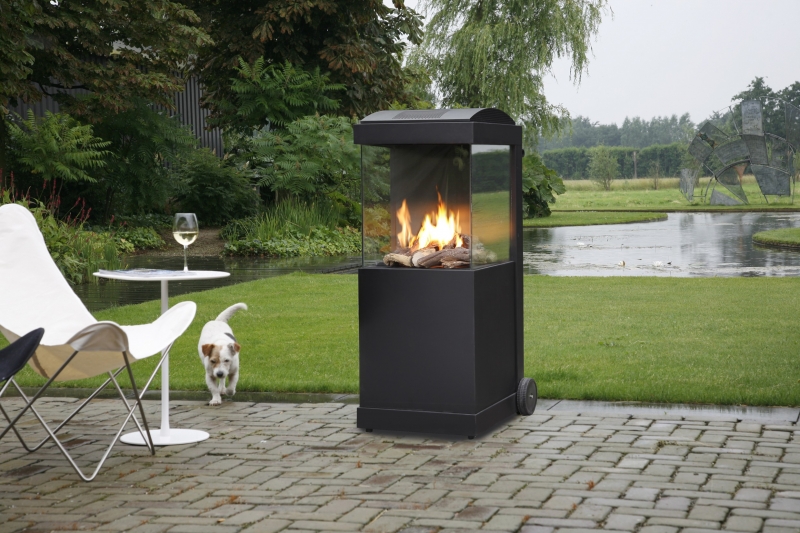 Buitenhaard THE BUZZ van Faber #buitenhaard #tuinhaard #tuinkachel #faber #thebuzz #tuin #terras #tuininspiratie