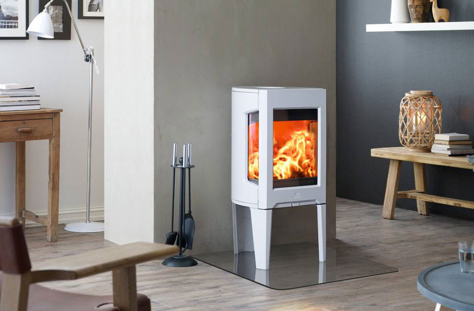 Witte houtkachel Jotul F 163