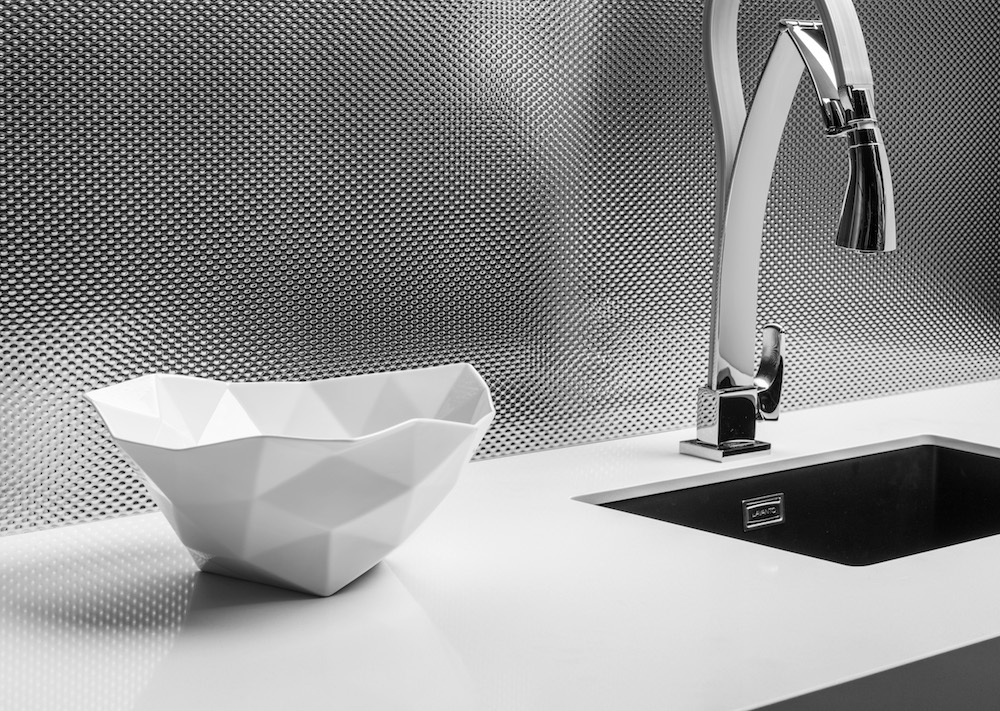 Lavanto hybrid futuristische kraan via Dekker Zevenhuizen