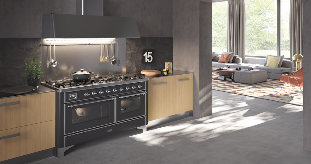 Houten keuken met ILVE Majestic fornuis #fornuis #ILVE #majestic #houtenkeuken #keukenmetfornuis #opmaatgemaakt #gasfornuis #vrijstaandfornuis 