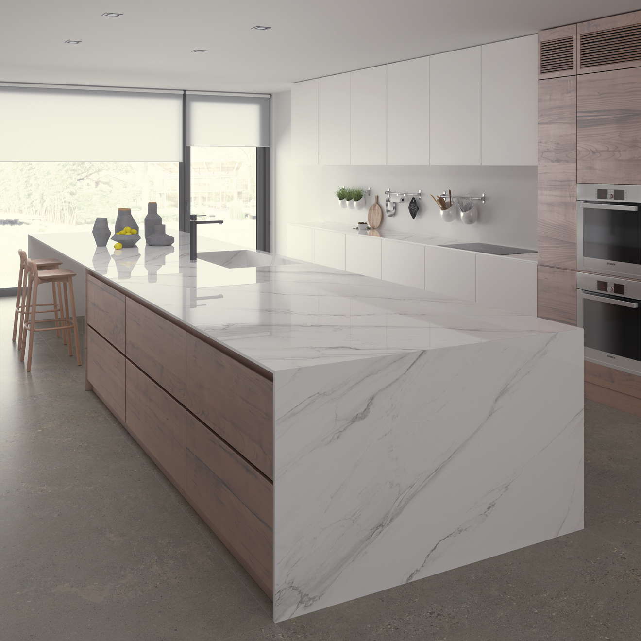 Keuken met kookeiland met marmer 'look'. Keramisch werkblad Ceramistone Bright Marble van Kemie #keuken #marmer #kookeiland #trend