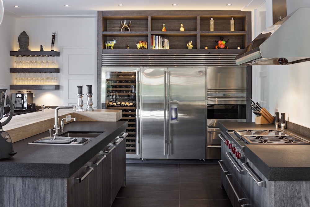 OP maat gemaakte luxe keuken van The Living Kitchen by Paul van de Kooi #keuken #houtenkeuken #paulvandekooi