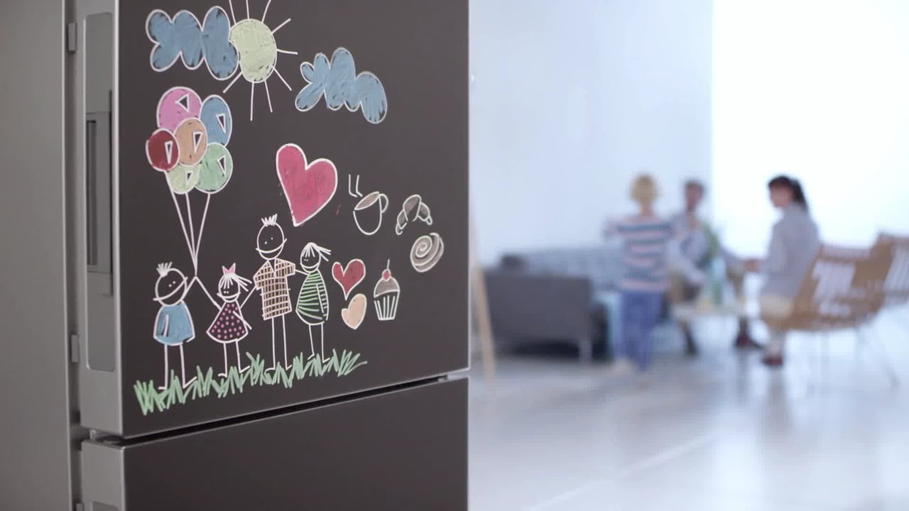 Miele koel-diepvrieskast met krijtbord - Black Edition met PerfectFresh