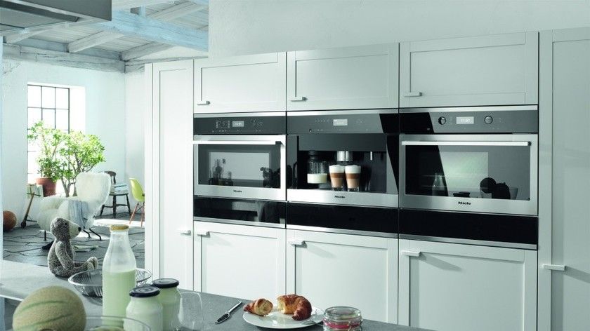 Miele inbouwapparatuur ovens en koffievolautomaat ContourLine 6000 serie