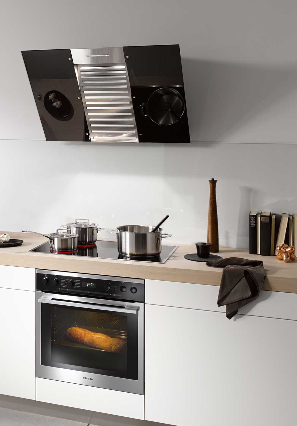 Koken, bakken en braden in de nieuwe CulinArt Gourmet oven van Miele