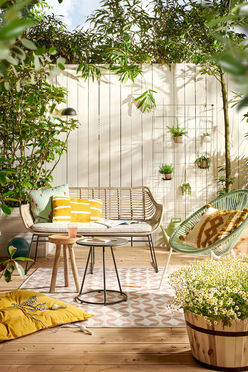 Tuininspiratie 2019. Inrichting terras  #tuin #tuininspiratie #terras #tuinkleed #tuinbank #tuinmeubelen #karwei