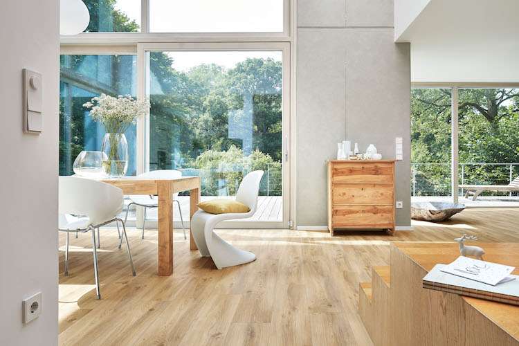 Vinylvloer met de looks van een houten vloer. Nieuwe Meister vloer zonder vinyl #meister #vinylvloer #vloer #vloeren #interieurinspiratie