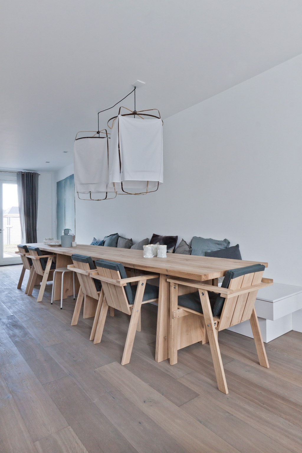 Woonkamer met Solidfloor driftwood houten vloer Earth & Fire