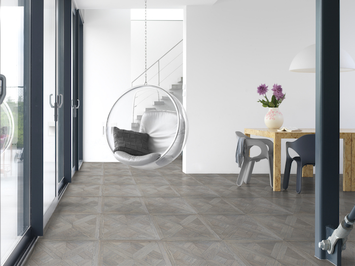 Creeer je eigen unieke houten vloer met Create your Solidfloor - Solidfloor houten vloertegel Vienna Panel Pierrefonds #interieur #houtenvloer #solidfloor #vloer