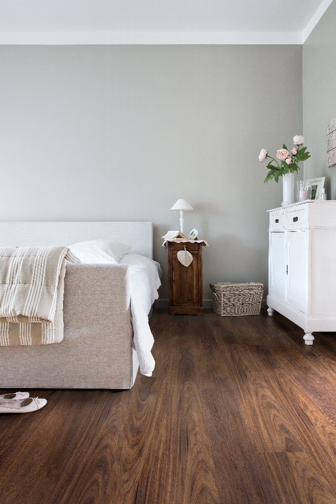 Vinyl vloeren met de look van hout &amp; natuurst&hellip; - UW-vloer.nl