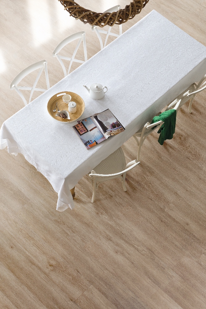 Vinyl vloer met houtlook licht eiken - Viligno light oak #interieur