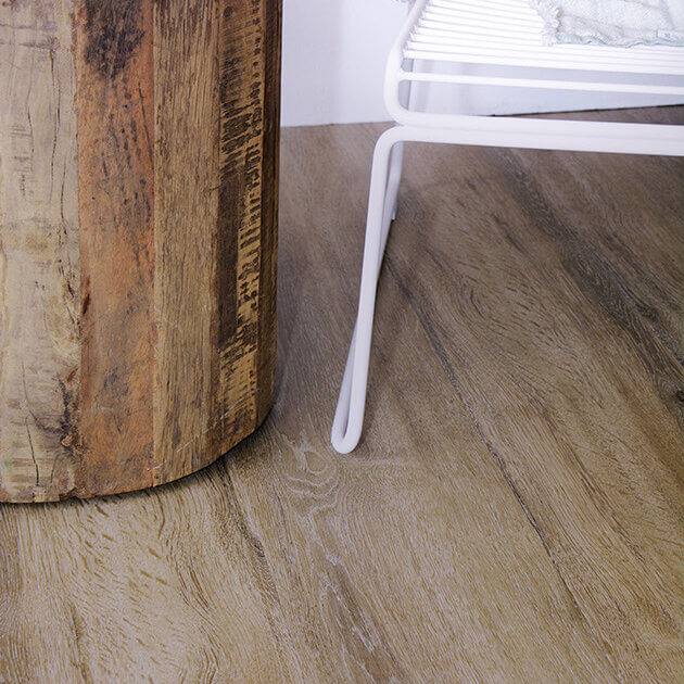 PVC vloer met eiken hout dessin - Collectie XTRMfloors van Vivafloors