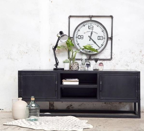 Zwart tv-meubel #interieur #interieurinspiratie