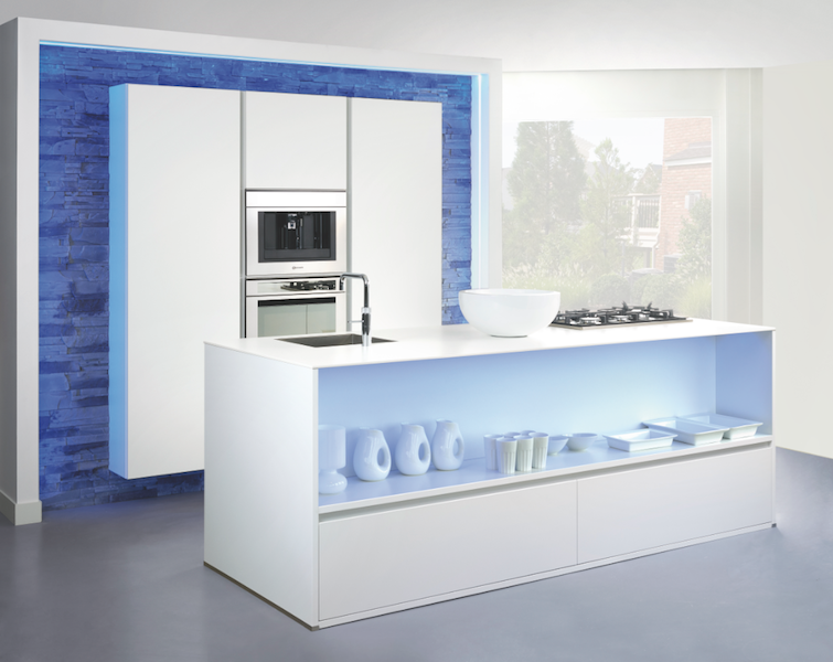 Grando keuken kleur neon blauw