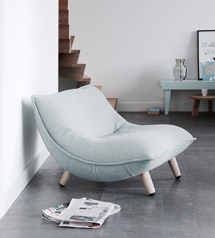 Swoon Love Seat by Label vandenberg