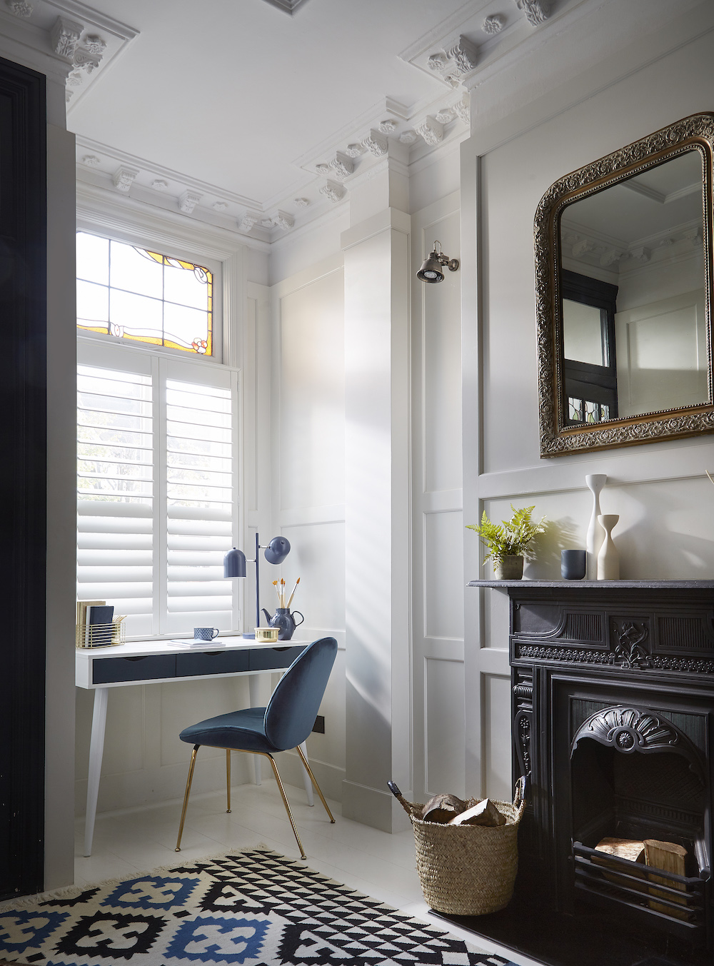 Thuiswerken kantoor inspiratie #thuiskantoor #werkkamer #shutters #luxaflex